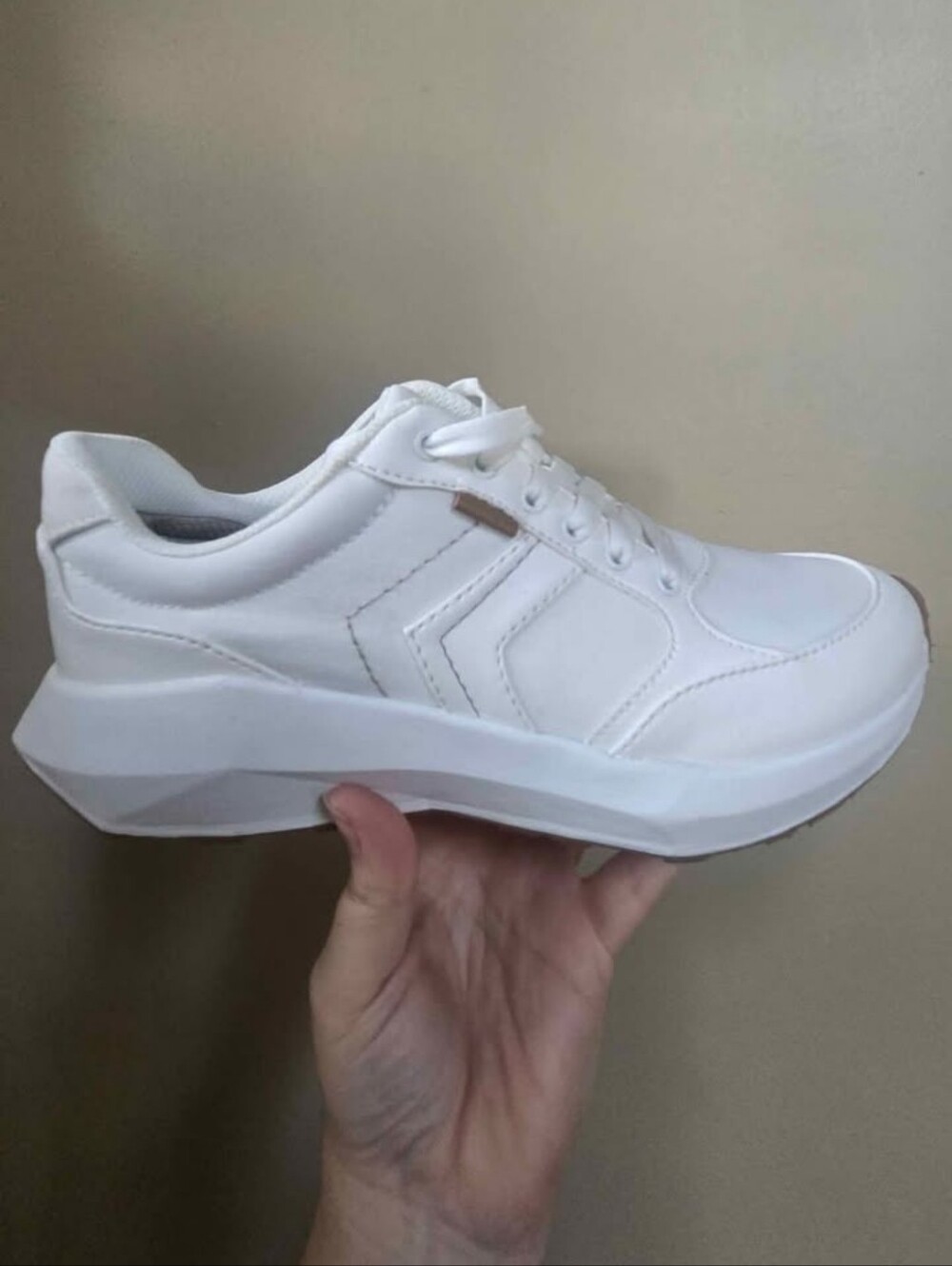 NWOT Dr Scholls Classic Women's White Sneaker